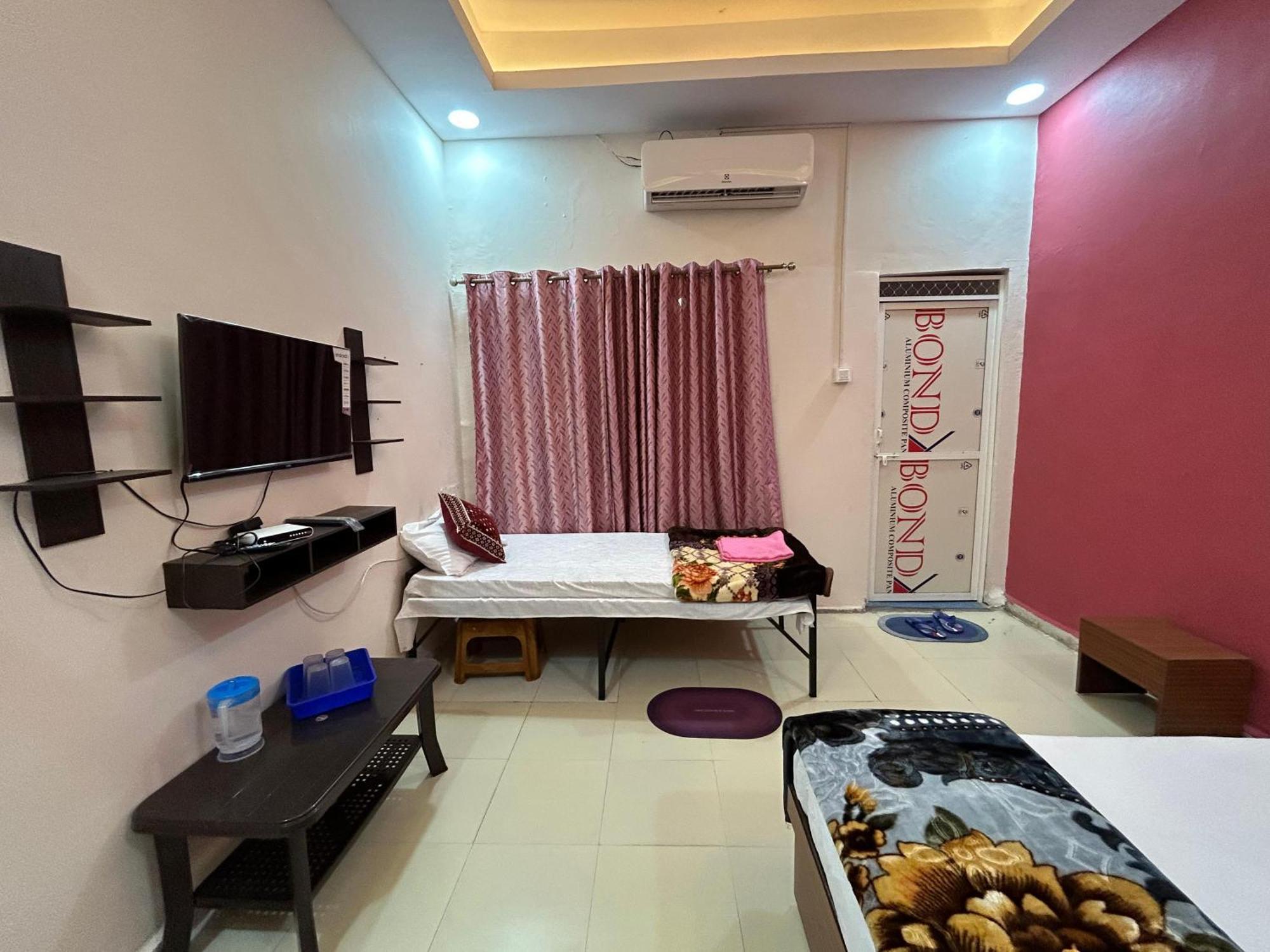 Aashirwad Residency Bed & Breakfast Ujjain Luaran gambar