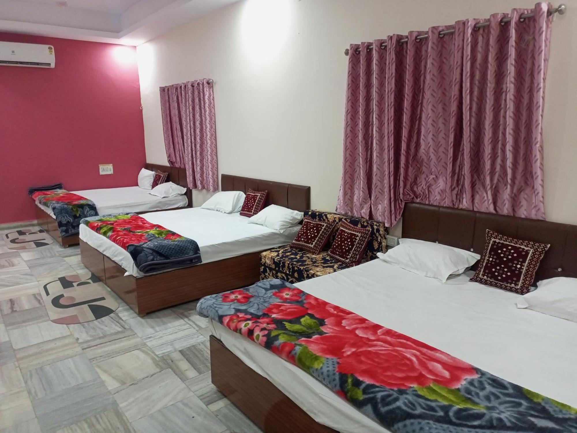 Aashirwad Residency Bed & Breakfast Ujjain Luaran gambar